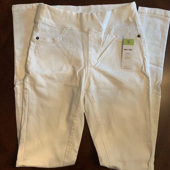 Pull-On Jeggings with Back Pockets - White - Picture 3 of 4